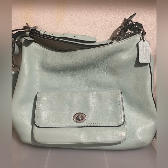 COACH bag Beautiful and unique shoulder bag - Picture 3 of 14